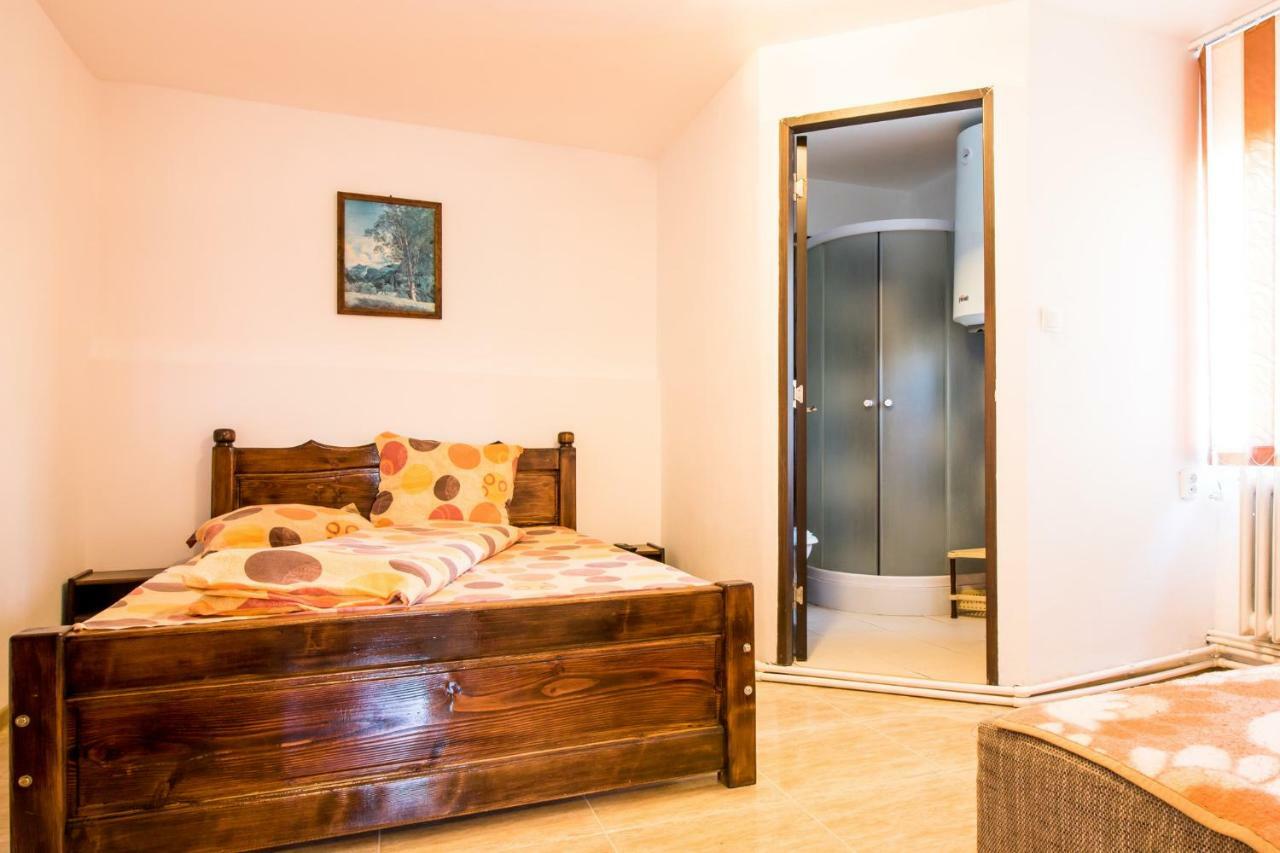 Casa De Vacanta Jeny Новач-Стрэйни Экстерьер фото