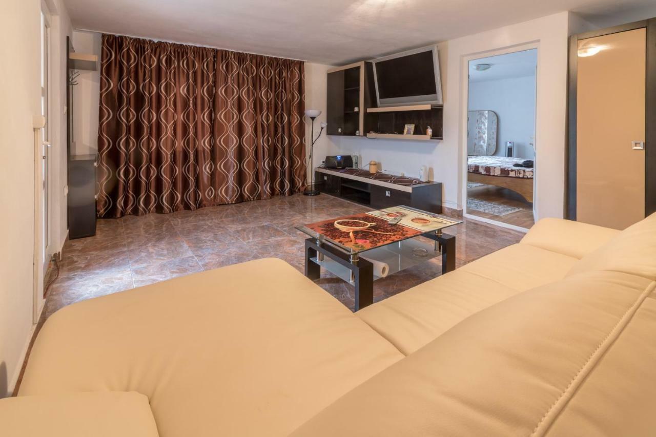 Casa De Vacanta Jeny Новач-Стрэйни Экстерьер фото