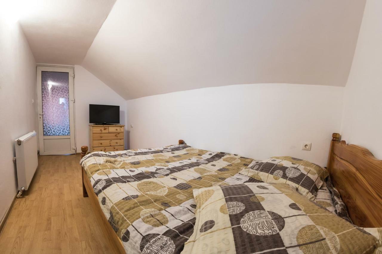 Casa De Vacanta Jeny Новач-Стрэйни Экстерьер фото